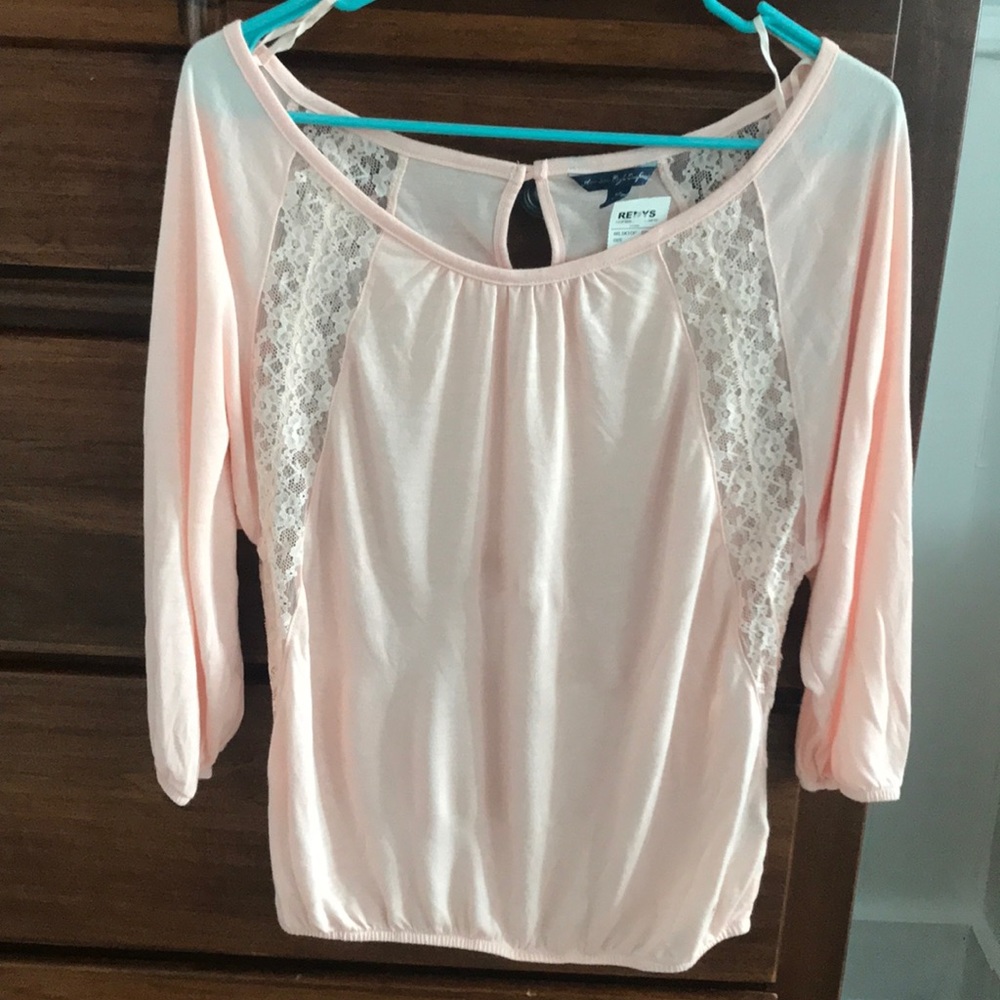 Three quarter sleeve pink lace top